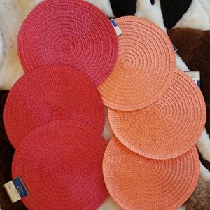 Six set traditional table placemats